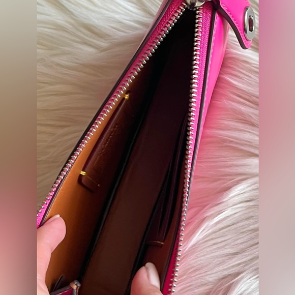 CP957 - Coach The Lil Nas X Drop Penn Shoulder Bag - Picture 11 of 15